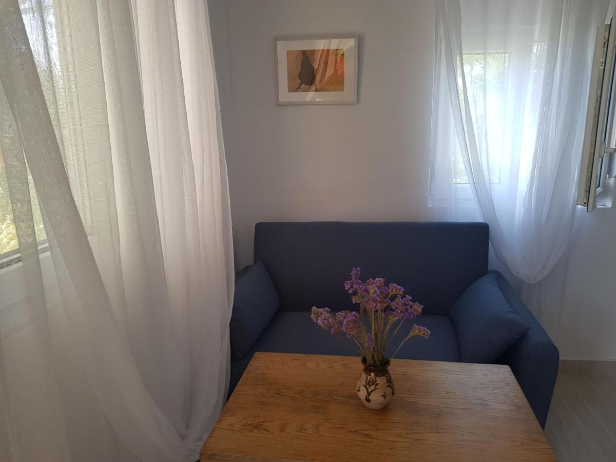 Apartment Eleni *